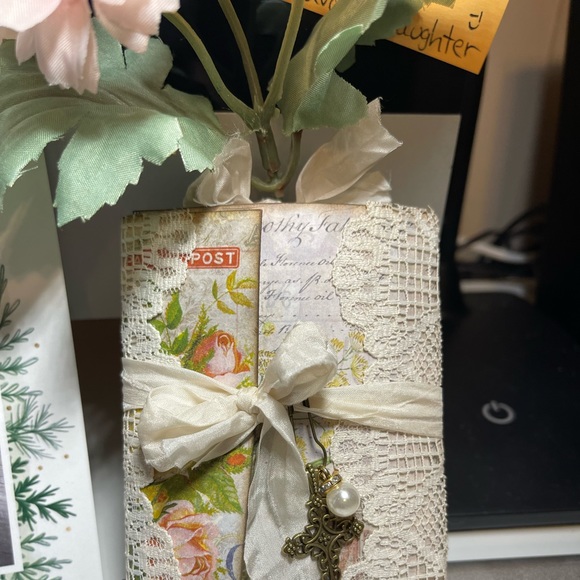 SOLD Mini Wallet journal SOLD - Picture 3 of 15